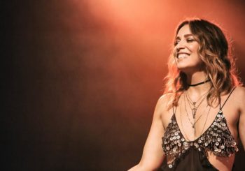 Roberta Sá lança o novo DVD  no Teatro Imperator
