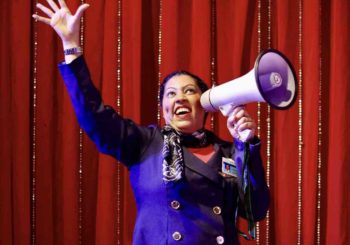 Espetáculo “Super Moça” reestreia dia 8 de novembro no Teatro Café Pequeno, Leblon