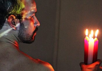 “AQUILO QUE ACONTECE ENTRE NASCER E MORRER” solo de Fabricio Moser, na Casa 136 de 7 a 29 de março