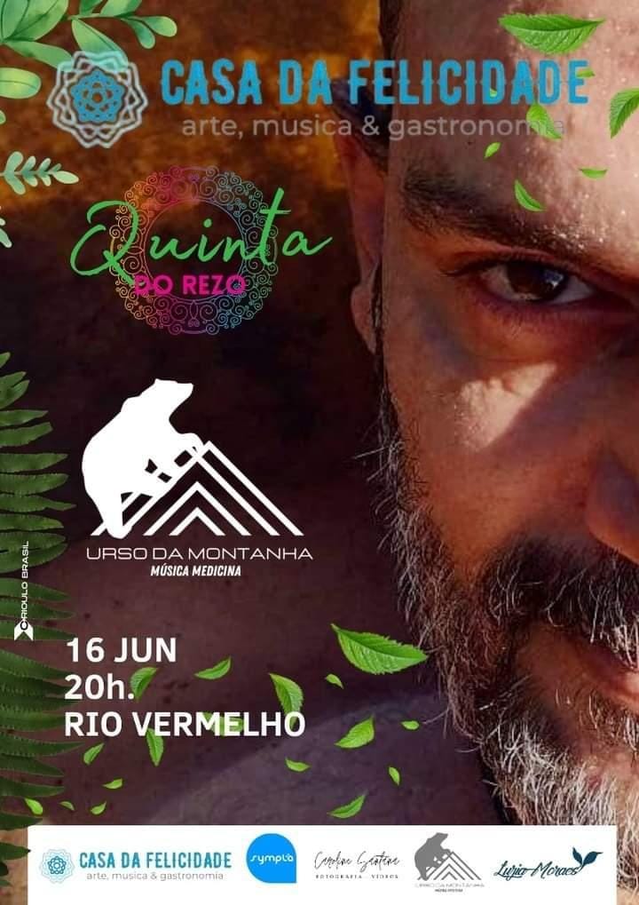 O cantor Rubem Garcia (Urso da Montanha) no show “Quinta do Rezo” na Casa da Felicidade, dia 16/06