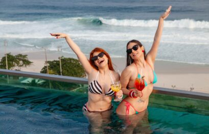 Evelyn Montesano e Giovanna Leão curtem dia ensolarado no Rio de Janeiro