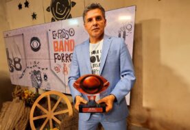 Del Feliz conquista o título de Melhor Cantor de Forró Tradicional em Concurso da Band
