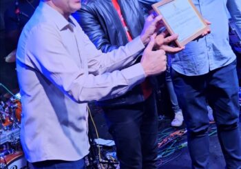 Del Feliz Encanta Rio de Contas com Show Incrível e Recebe Título de Cidadão Honorário
