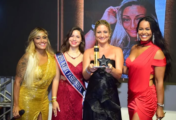 A jornalista Luzia Moraes foi premiada na 6ª Edição do Troféu Oscar Notáveis