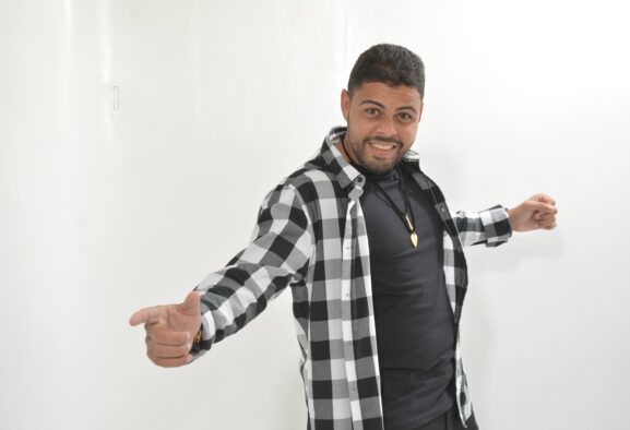Vitor Forrozeiro é um dos convidados do "Esquenta São João" com Jairo Barboza