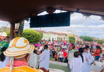 Manifestações de fé e resistência marcam o último dia do festival cultural de economias criativa durante a 72ª Festa do Vaqueiro em Curaçá-Ba