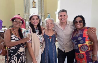 Del Feliz representa a Bahia em entrega de dossiê do Forró à Unesco Artista com reconhecimento internacional reforça atuação na difusão do ritmo nordestino