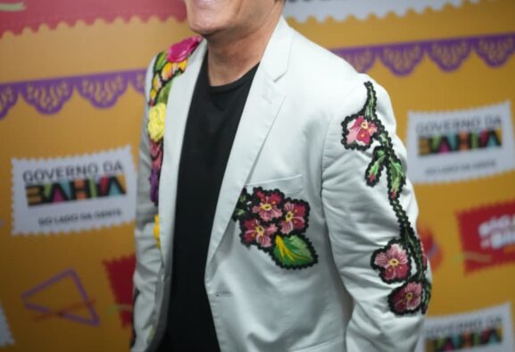 DEL FELIZ ABRE OFICIALMENTE O SÃO JOÃO DA BAHIA 2026 EM SALVADOR COM SHOW MARCANTE E FORRÓ DE ALTA QUALIDADE