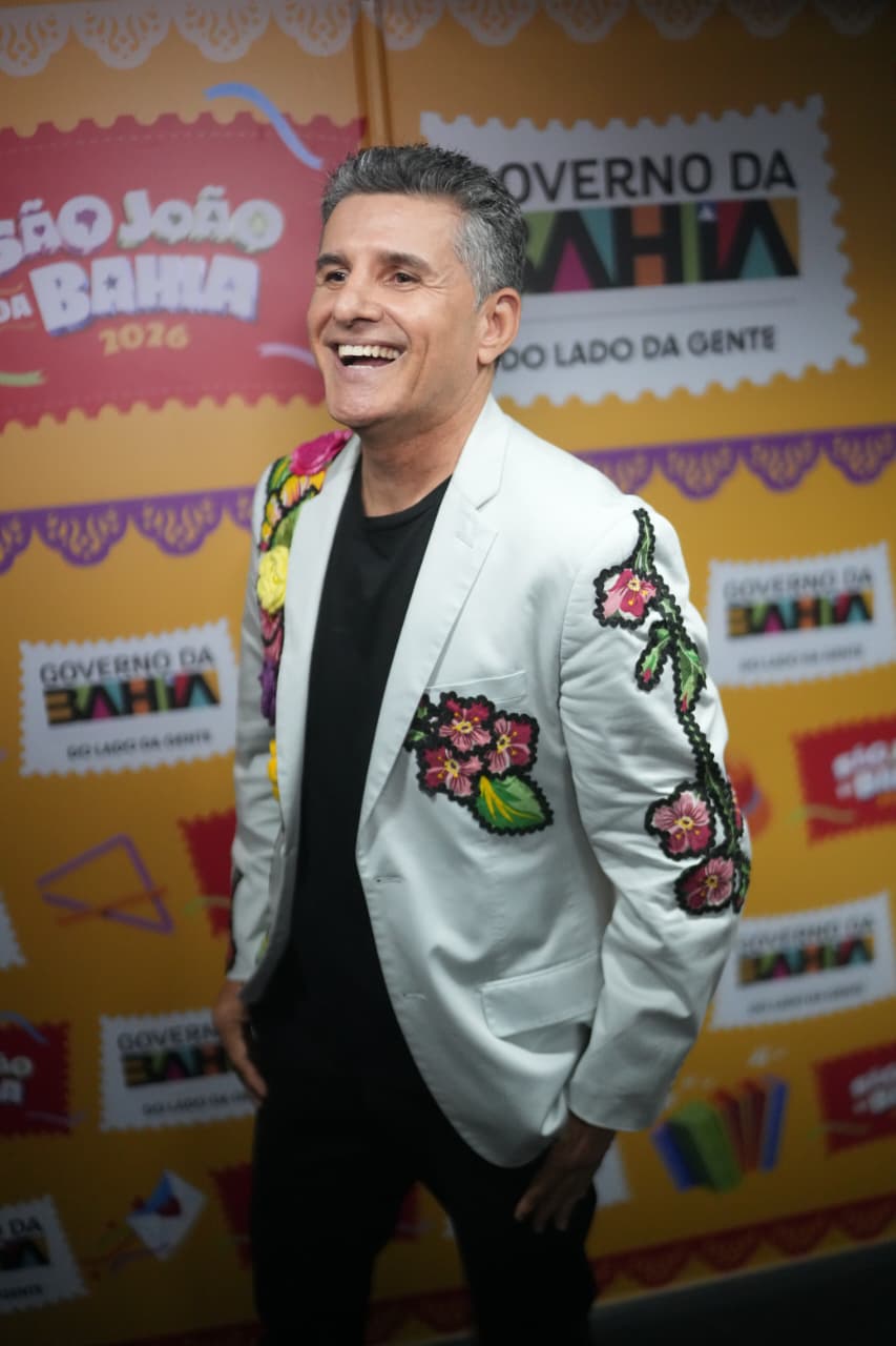 DEL FELIZ ABRE OFICIALMENTE O SÃO JOÃO DA BAHIA 2026 EM SALVADOR COM SHOW MARCANTE E FORRÓ DE ALTA QUALIDADE